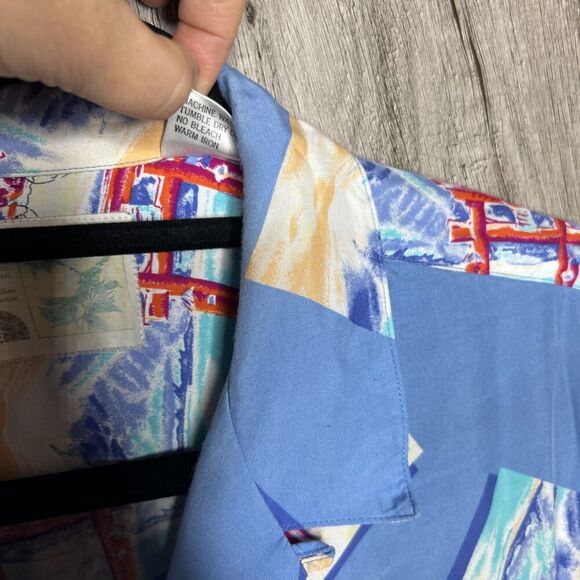 The North Face Men Casual Shirt Button Down Post Cards Japan Collared Size L - Picture 5 of 7